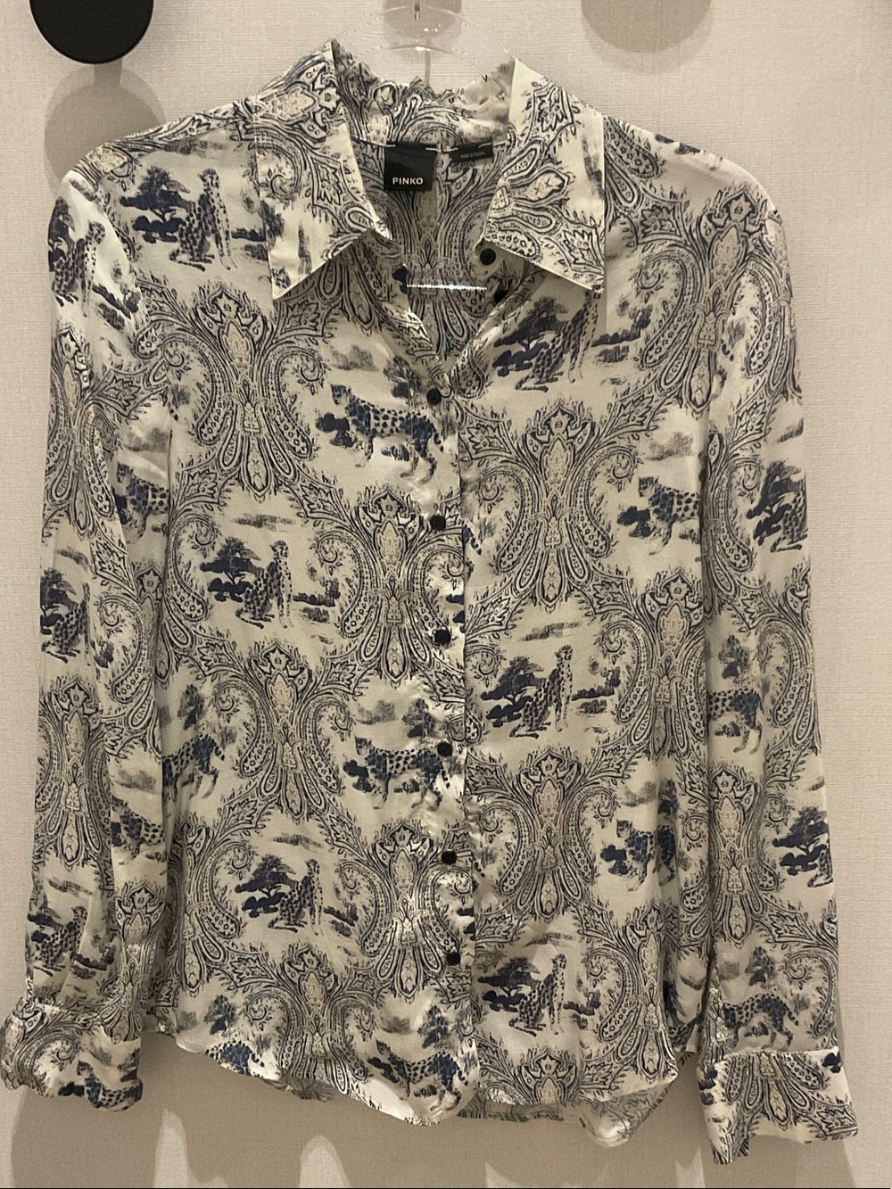 Pinko Ivory and Navy Paisley Scenic Button-Down Shirt